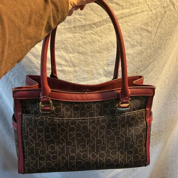 Calvin Klein Brown Monogram Shoulder Bag with Red Trim - Picture 5 of 5